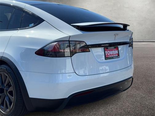 2022 Tesla Model X Base