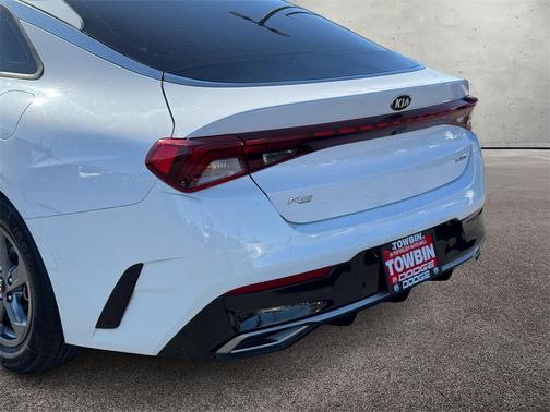 2021 Kia K5 LXS