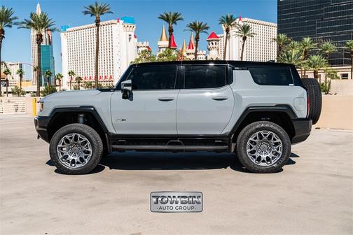2025 GMC HUMMER EV SUV 3X