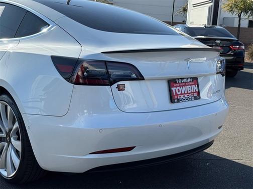 2019 Tesla Model 3 Long Range