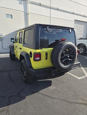 2023 Jeep Wrangler Sport