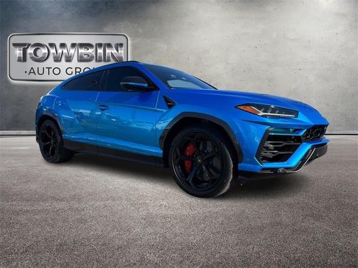 2020 Lamborghini Urus Base