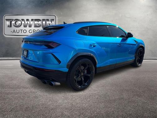 2020 Lamborghini Urus Base