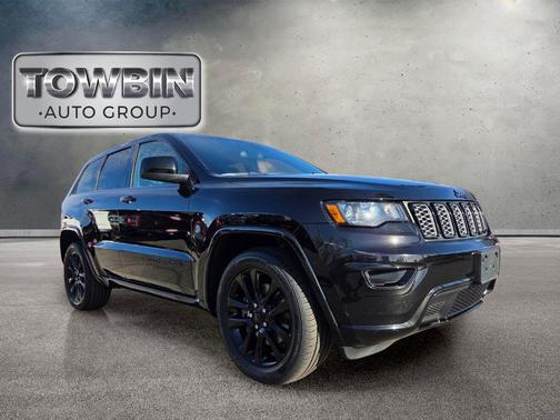 Diamond Black 2021 Jeep Grand Cherokee Laredo X