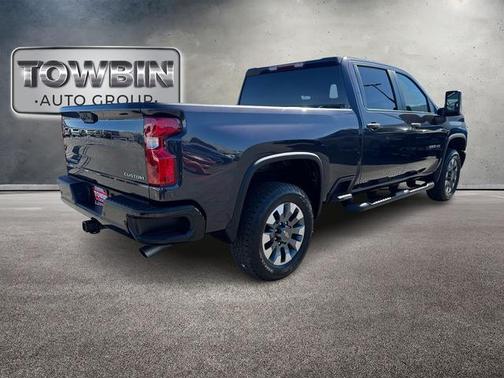 Dark Ash Metallic 2024 Chevrolet Silverado 2500 Custom