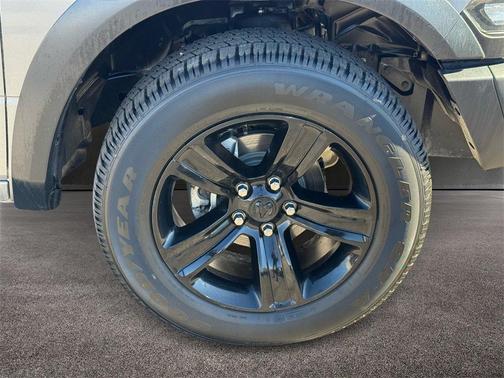 2024 RAM 1500 Classic SLT