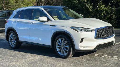 2021 INFINITI QX50 LUXE