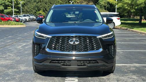 2024 INFINITI QX60 LUXE