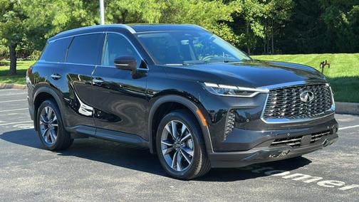 2024 INFINITI QX60 LUXE