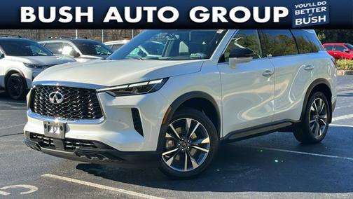 2023 INFINITI QX60 LUXE