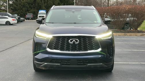 2022 INFINITI QX60 LUXE
