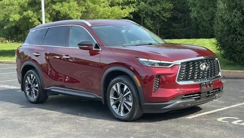 2022 INFINITI QX60 LUXE