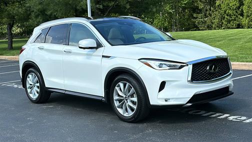 2022 INFINITI QX50 ESSENTIAL