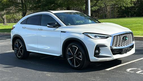 2022 INFINITI QX55 LUXE