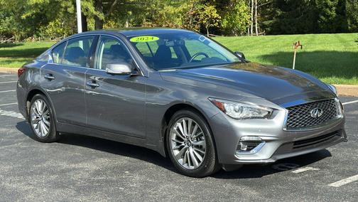2024 INFINITI Q50 LUXE