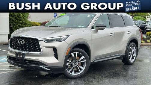 2022 INFINITI QX60 LUXE