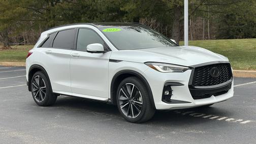 2023 INFINITI QX50 SPORT