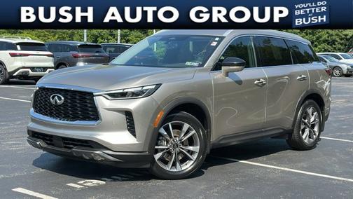 2022 INFINITI QX60 LUXE