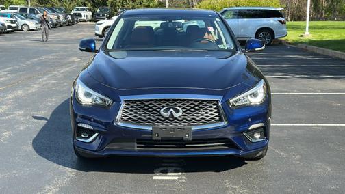2023 INFINITI Q50 LUXE