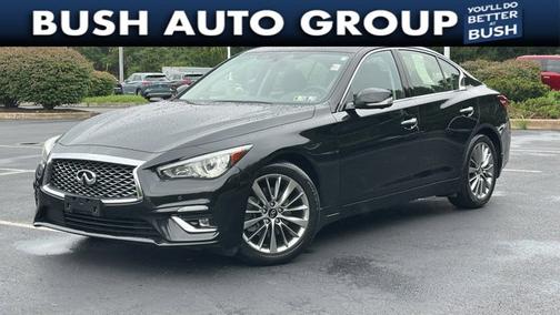 2022 INFINITI Q50 LUXE