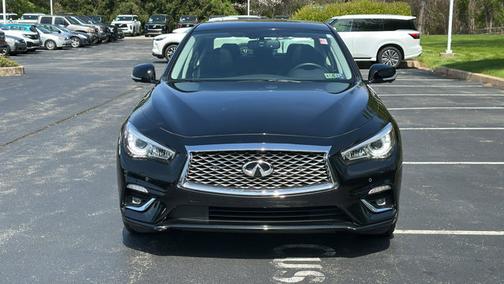 2022 INFINITI Q50 LUXE