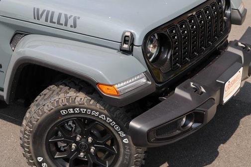 2025 Jeep Gladiator Willys