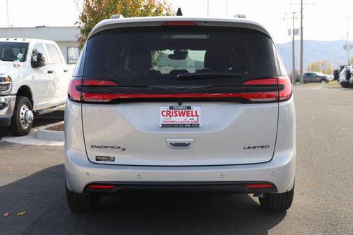 2026 Chrysler Pacifica Limited