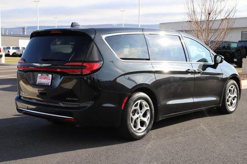 2024 Chrysler Pacifica Limited