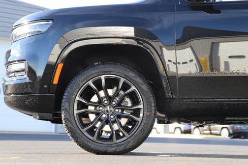 2024 Jeep Grand Wagoneer Series II 4x4