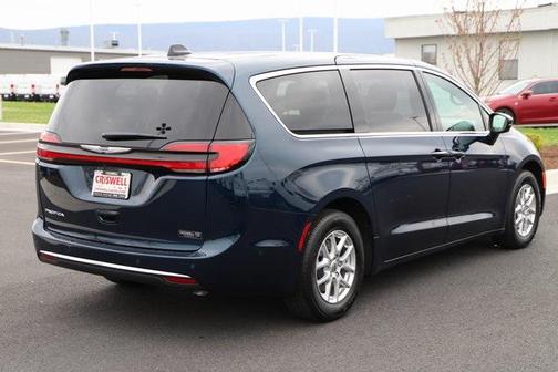 2025 Chrysler Pacifica