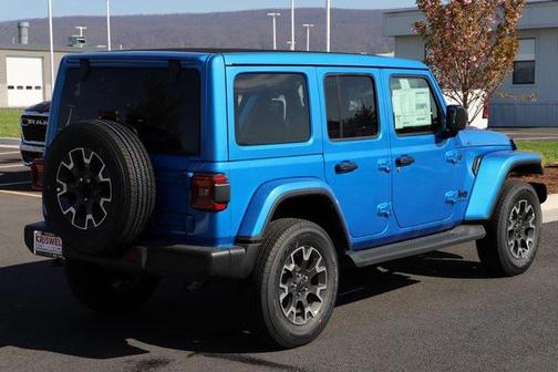 2025 Jeep Wrangler Sahara