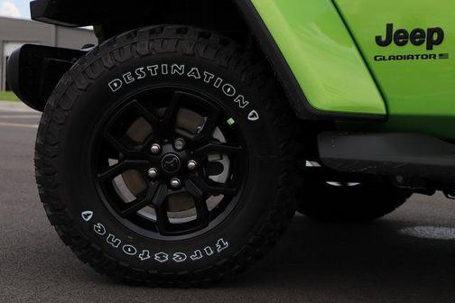 2025 Jeep Gladiator High Tide