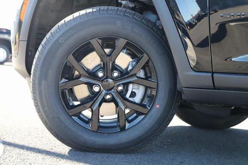 2025 Jeep Grand Cherokee L Altitude