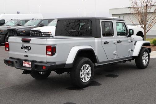 2023 Jeep Gladiator Sport S