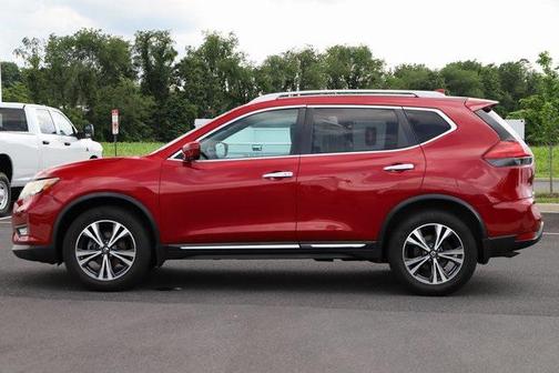 2017 Nissan Rogue SL