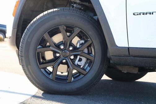 2025 Jeep Grand Cherokee L Altitude