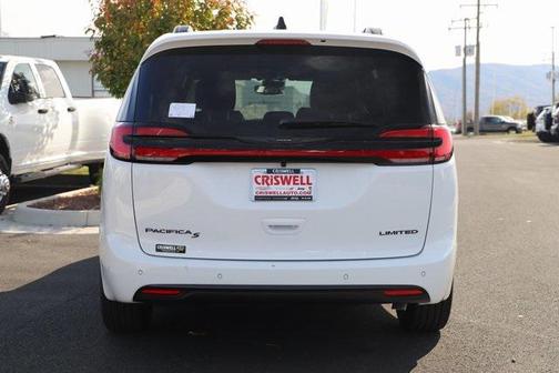 2026 Chrysler Pacifica Limited