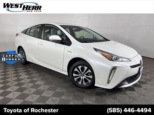 2019 Toyota Prius LE