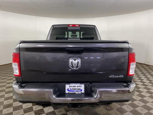 2019 RAM 2500 Tradesman Crew Cab 4x4 6'4' Box