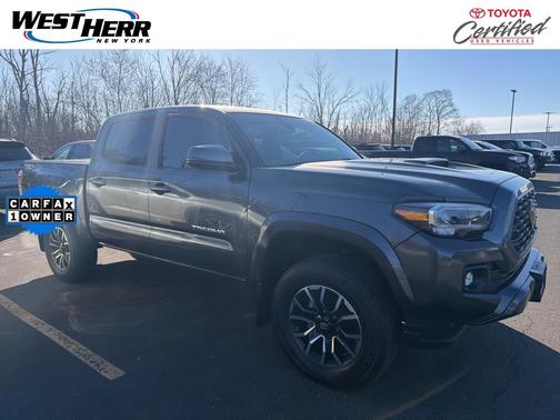 2022 Toyota Tacoma TRD Sport