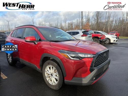 2024 Toyota Corolla Cross LE