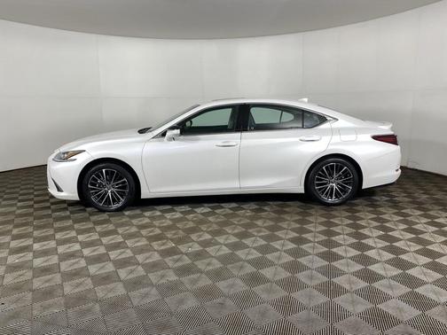 2023 Lexus ES 350 Base
