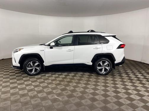 2023 Toyota RAV4 Prime SE
