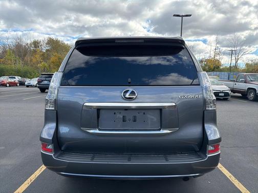 2022 Lexus GX 460 Premium