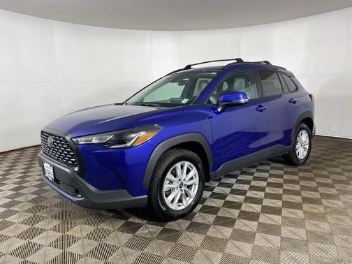 2022 Toyota Corolla Cross LE