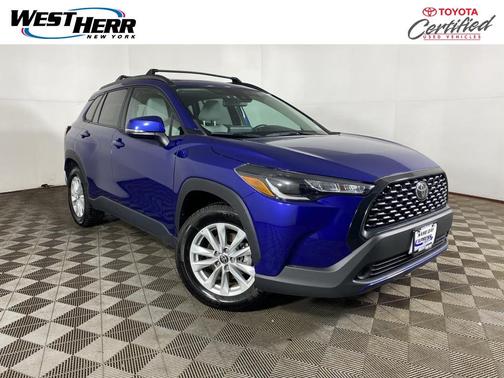 2022 Toyota Corolla Cross LE