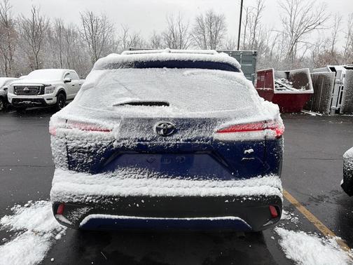 2022 Toyota Corolla Cross LE
