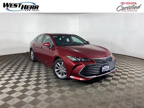 2022 Toyota Avalon XLE