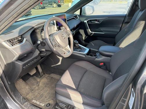 2023 Toyota RAV4 Prime SE
