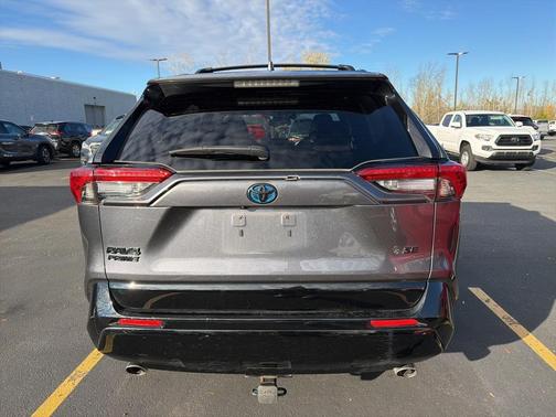 2023 Toyota RAV4 Prime SE